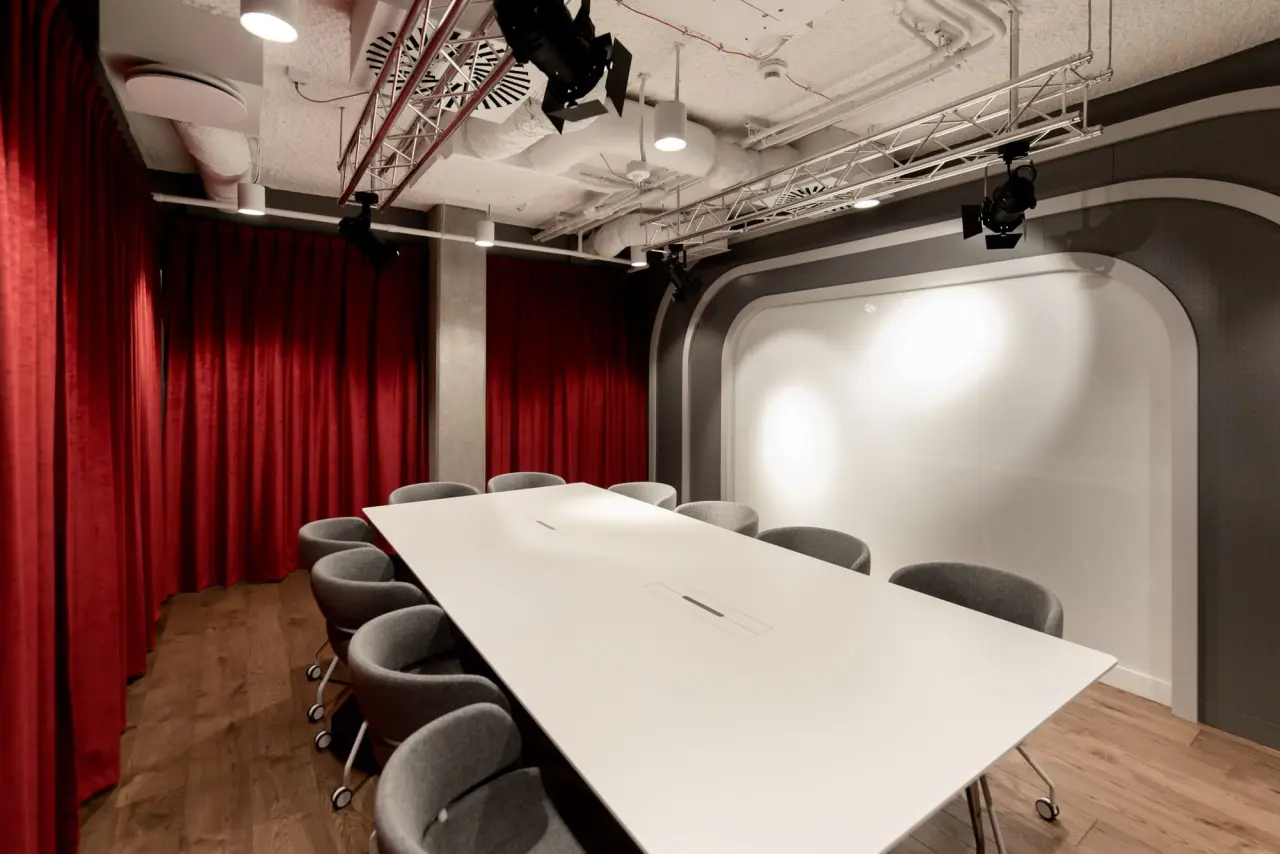 Gallery photo