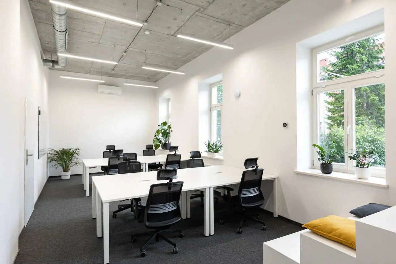 Gallery main photo