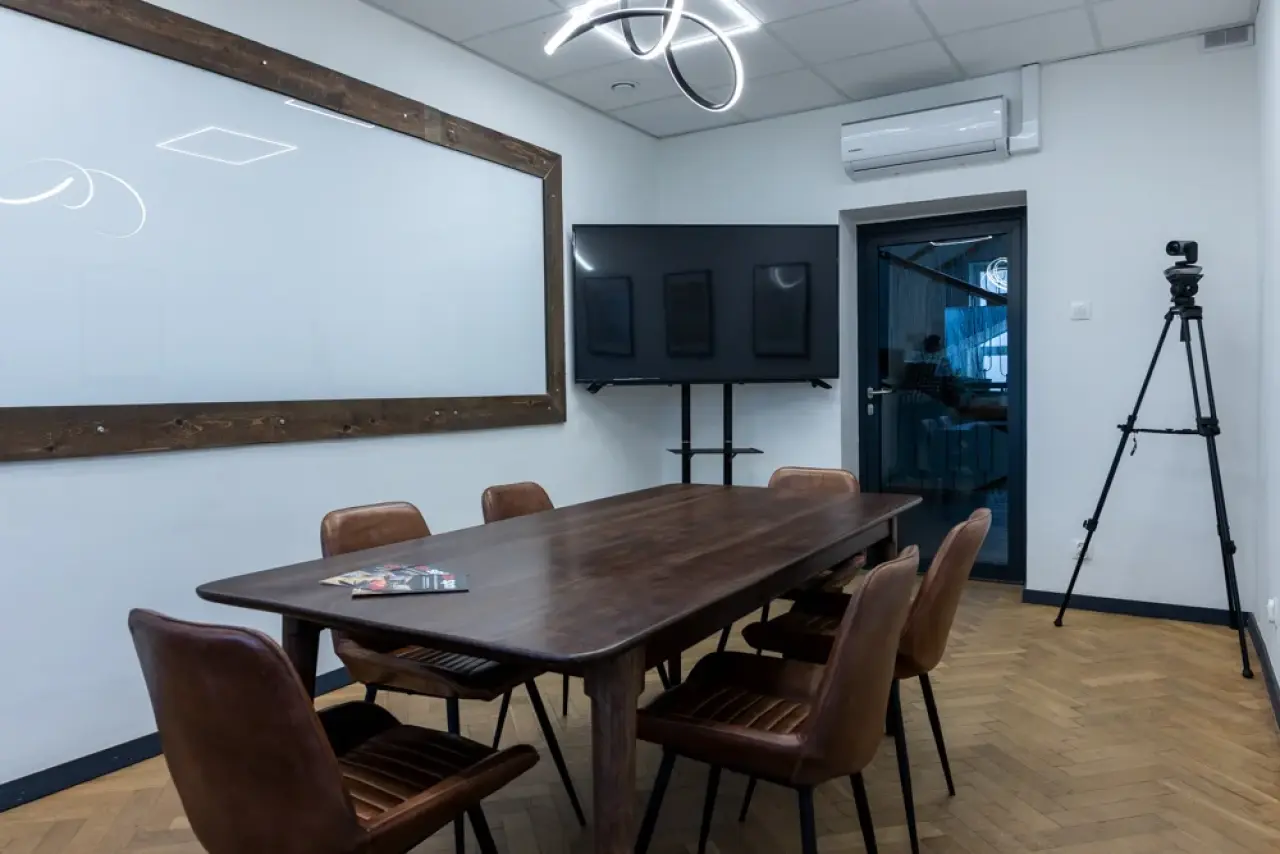 Gallery photo