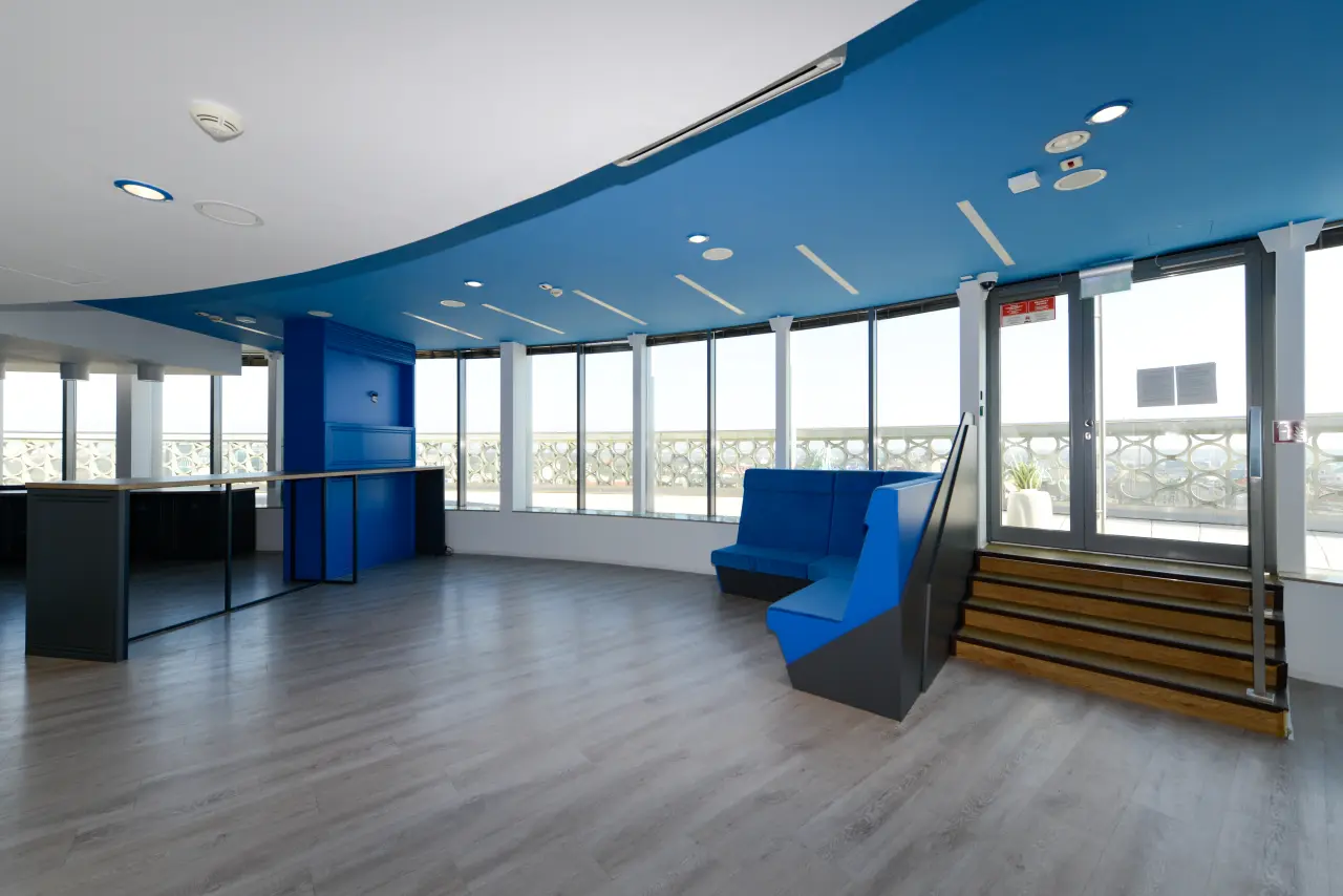 Gallery photo