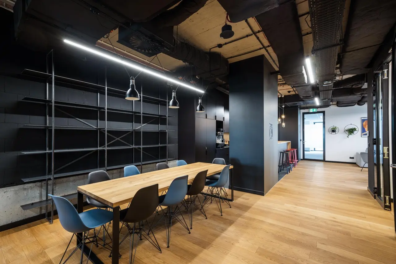 Gallery photo