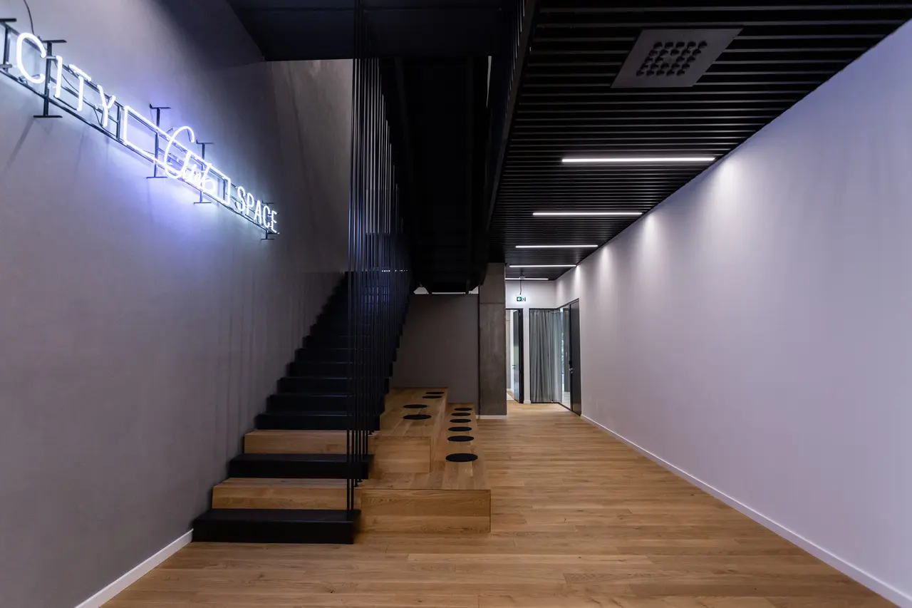 Gallery photo