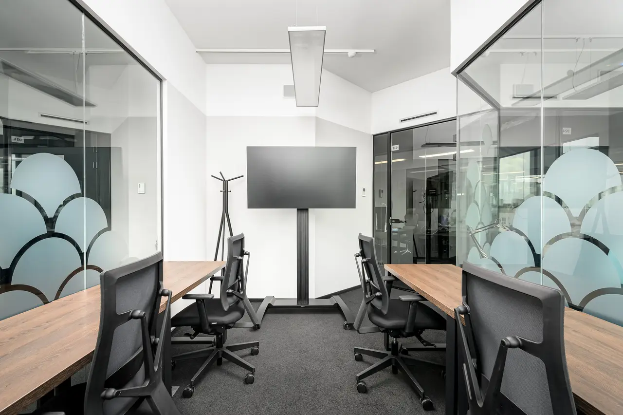 Gallery main photo