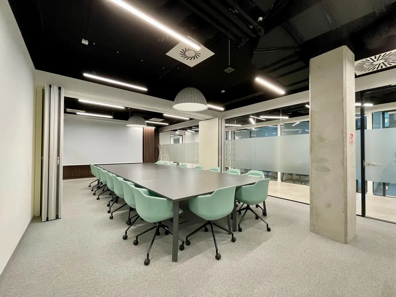 Gallery main photo