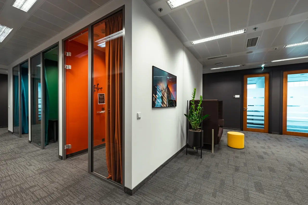 Gallery photo