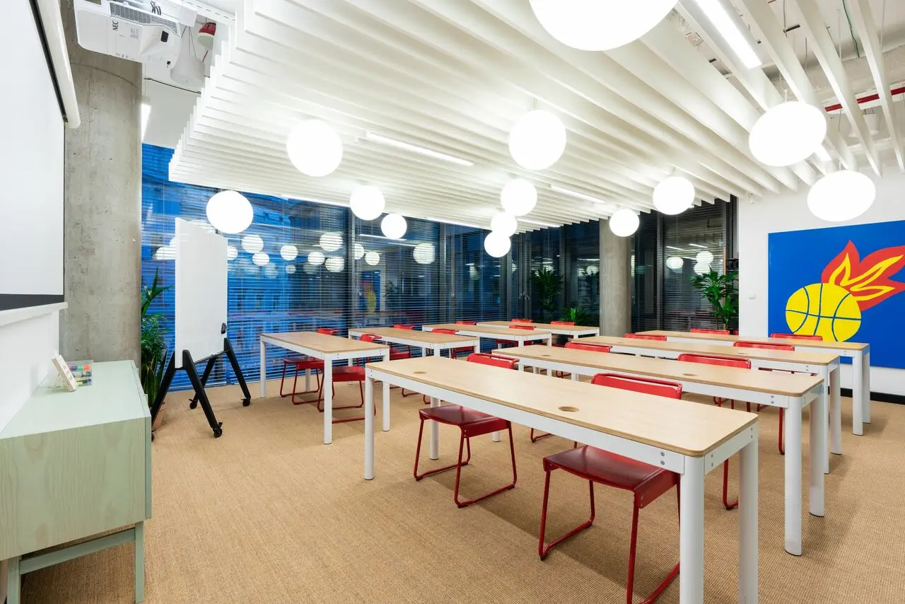 Gallery main photo