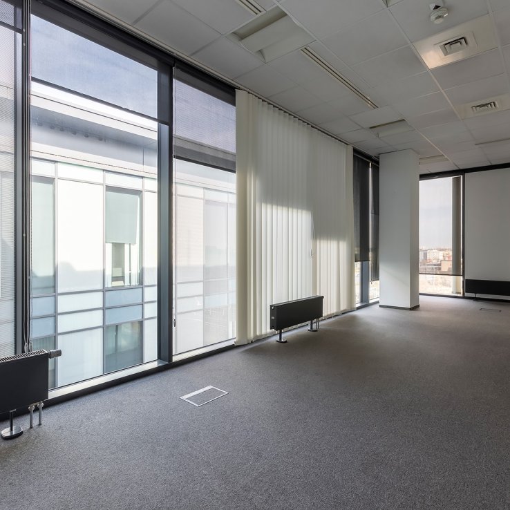 Skalar Office Center