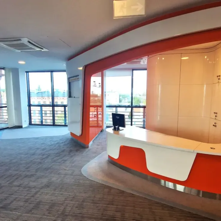 Centrum Biznesu Kopcińskiego 73/75 Centrum Biznesu Kopcińskiego 73/75