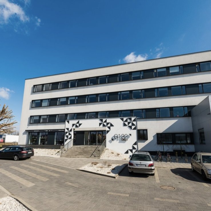 G132 Office