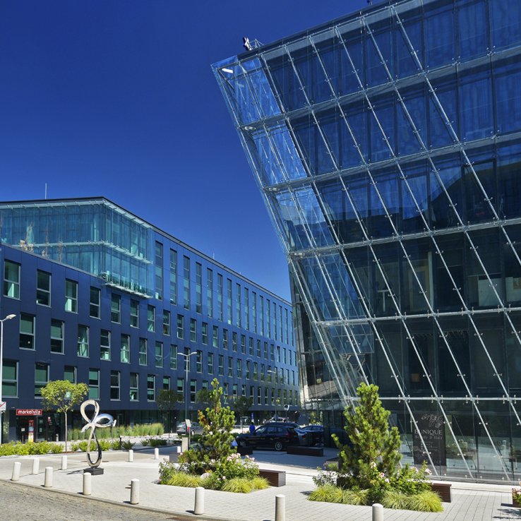 Equal Business Park C