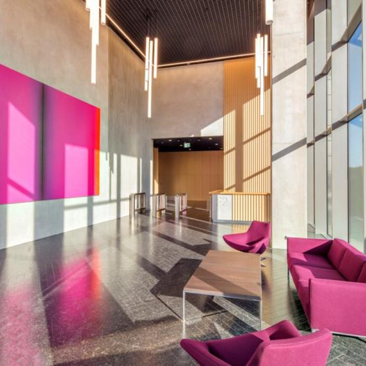 F2 Boutique Office