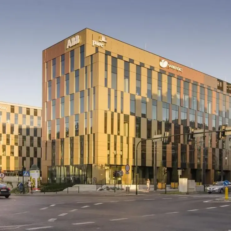 High Five - Budynek 1 High Five - Budynek 1