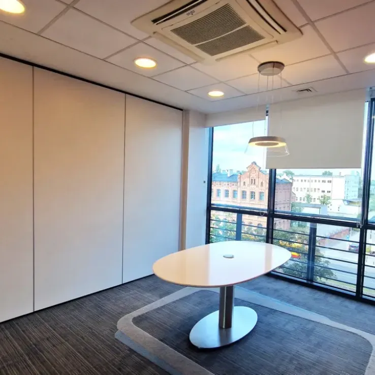 Centrum Biznesu Kopcińskiego 73/75 Centrum Biznesu Kopcińskiego 73/75