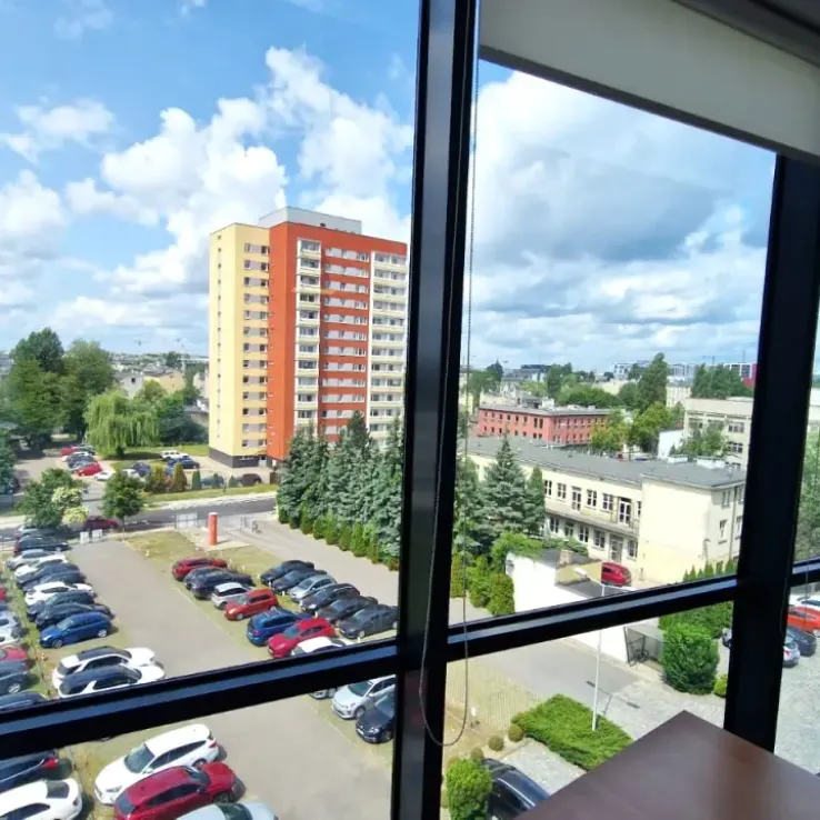 Centrum Biznesu Kopcińskiego 77 Centrum Biznesu Kopcińskiego 77