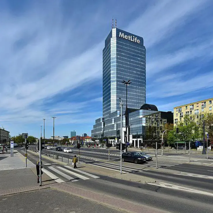 Blue Tower / Błękitny Wieżowiec