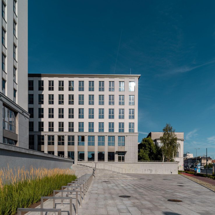 Unity Square One