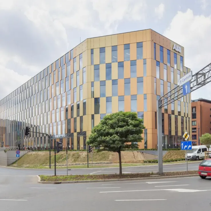 High Five - Budynek 1 High Five - Budynek 1