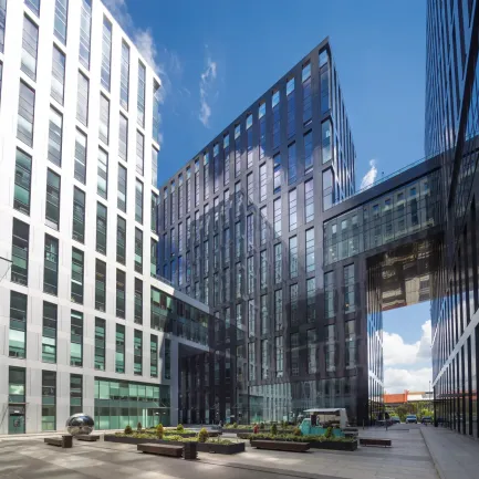 Quattro Business Park D