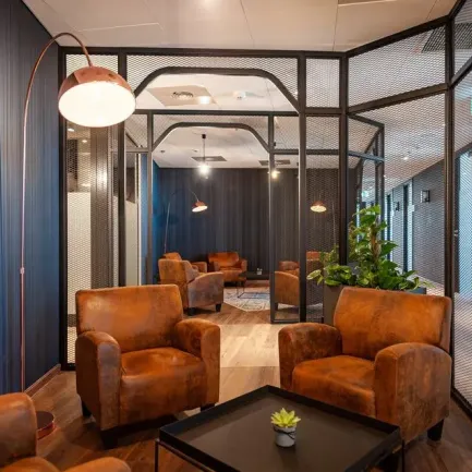 The Warsaw Hub B