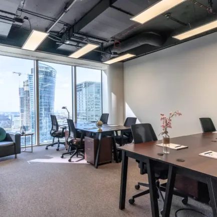 The Warsaw Hub B