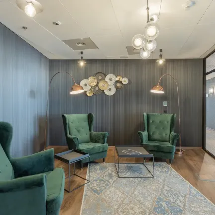 The Warsaw Hub B