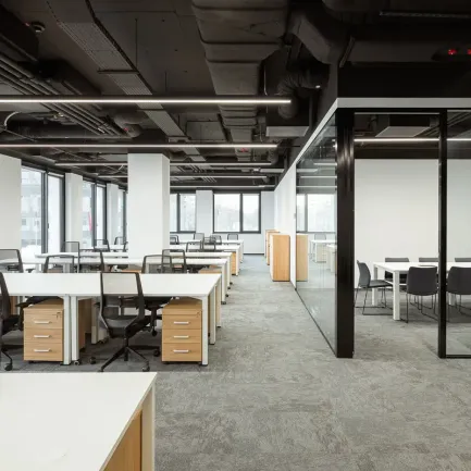 West 4 Business Hub - Budynek A
