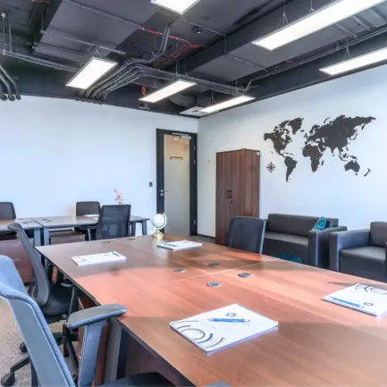 The Warsaw Hub B