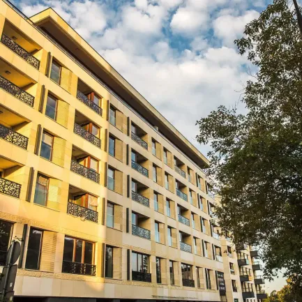 Solec Residence