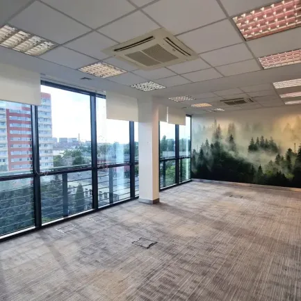 Centrum Biznesu Kopcińskiego 73/75